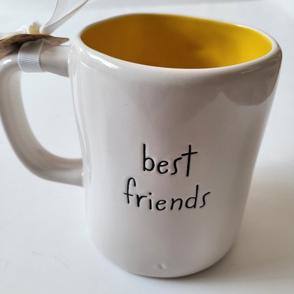 Rae dunn Peanuts BEST FRIENDS mug - Picture 3 of 3